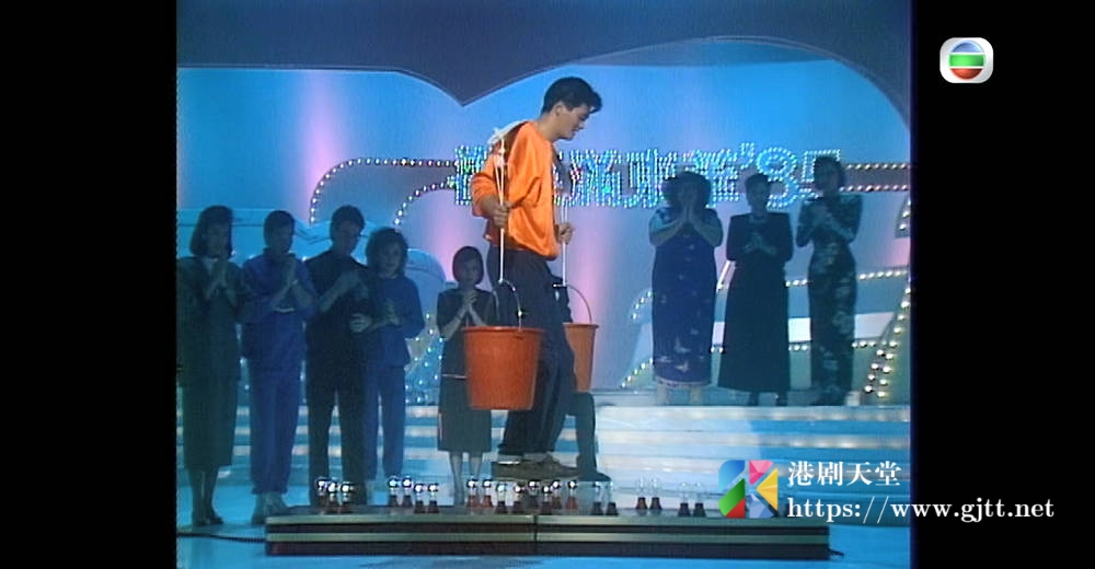 [TVB][1985][欢乐满东华][粤语无字幕][myTV SUPER WEB-DL 1080P HEVC AAC MP4][2集全][9.16G] 香港综艺 